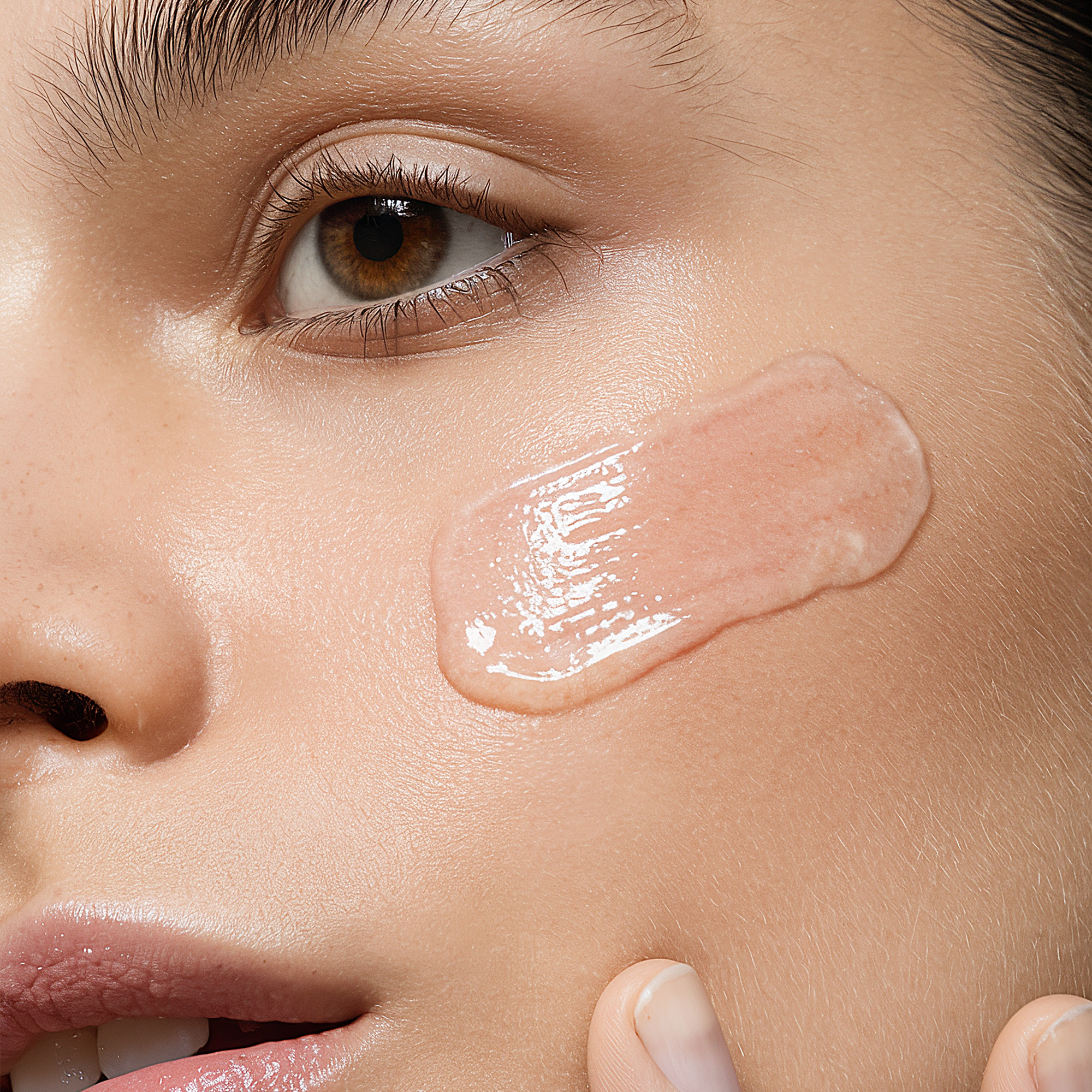 Snail Mucin Essence